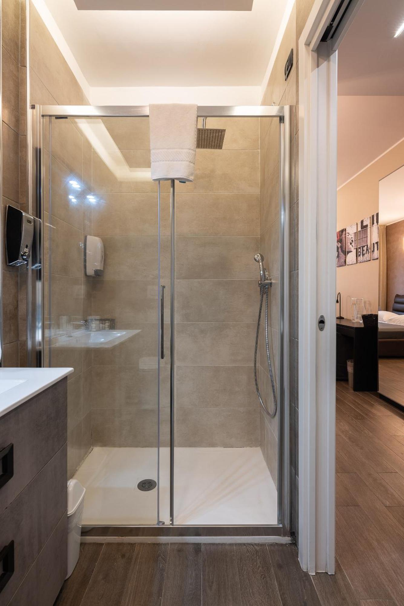 Double L Luxury Suite Mailand Exterior foto